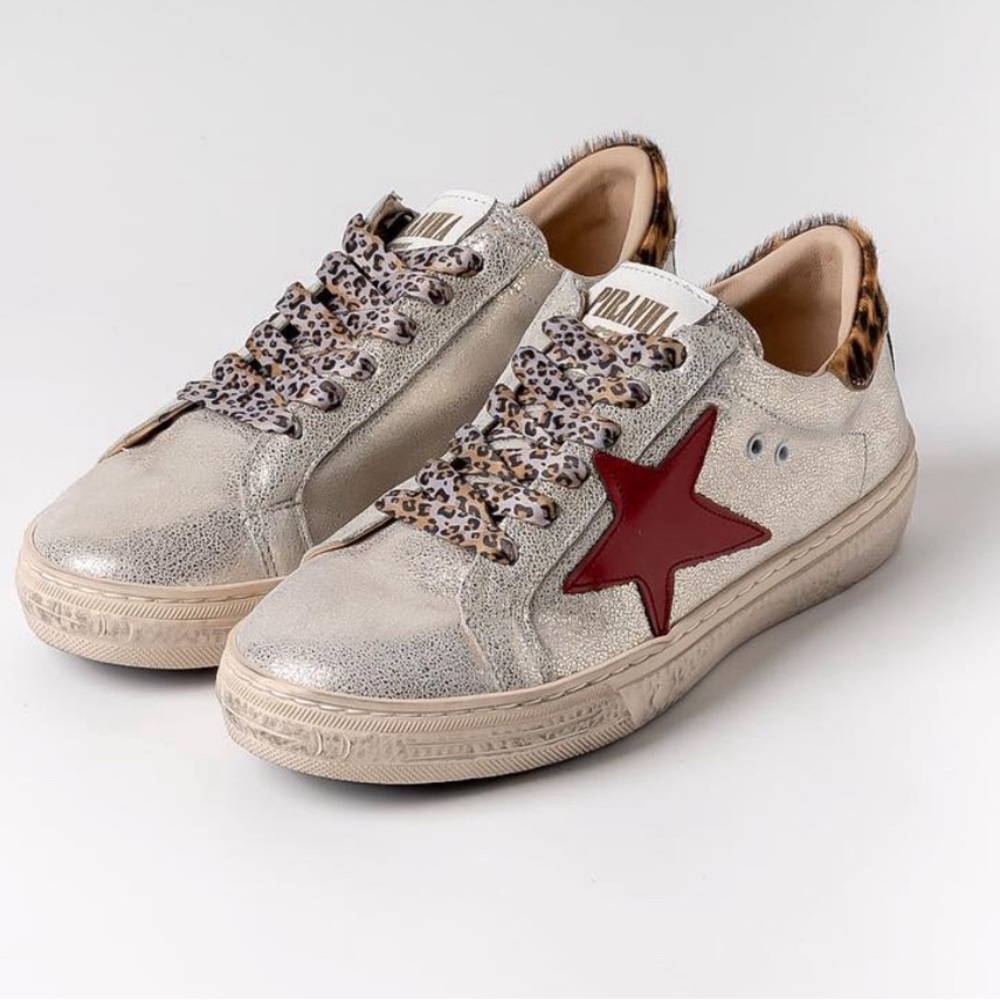 Silver and Red Star Women's Sneakers
